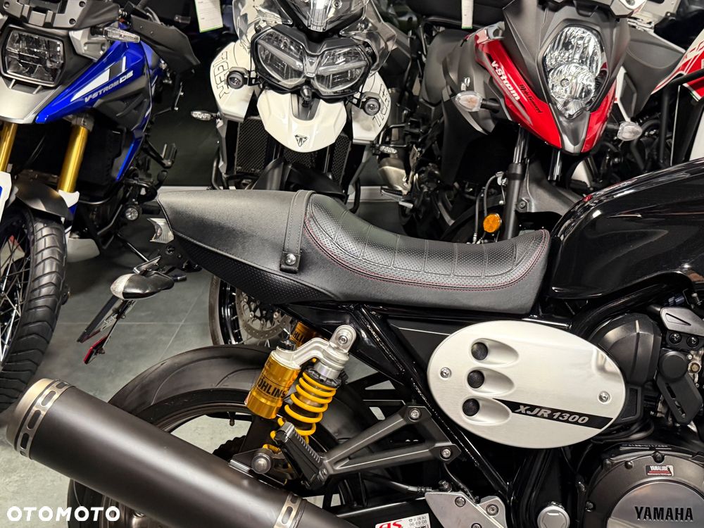 Yamaha XJR - 10