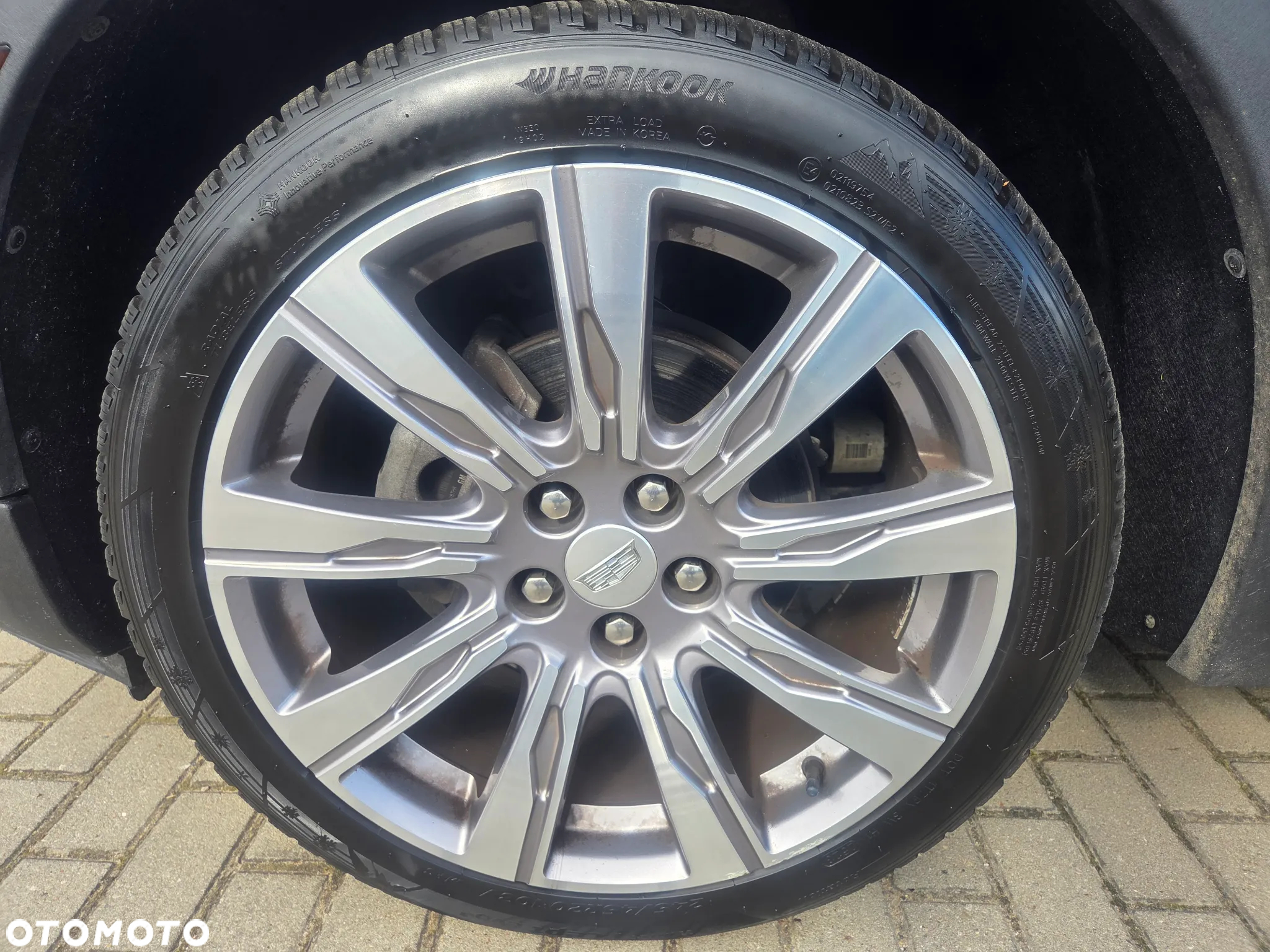 Cadillac XT4 350T AWD Premium Luxury - 18