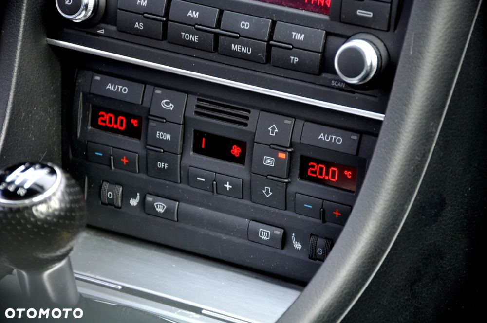 Audi A4 Avant - 30