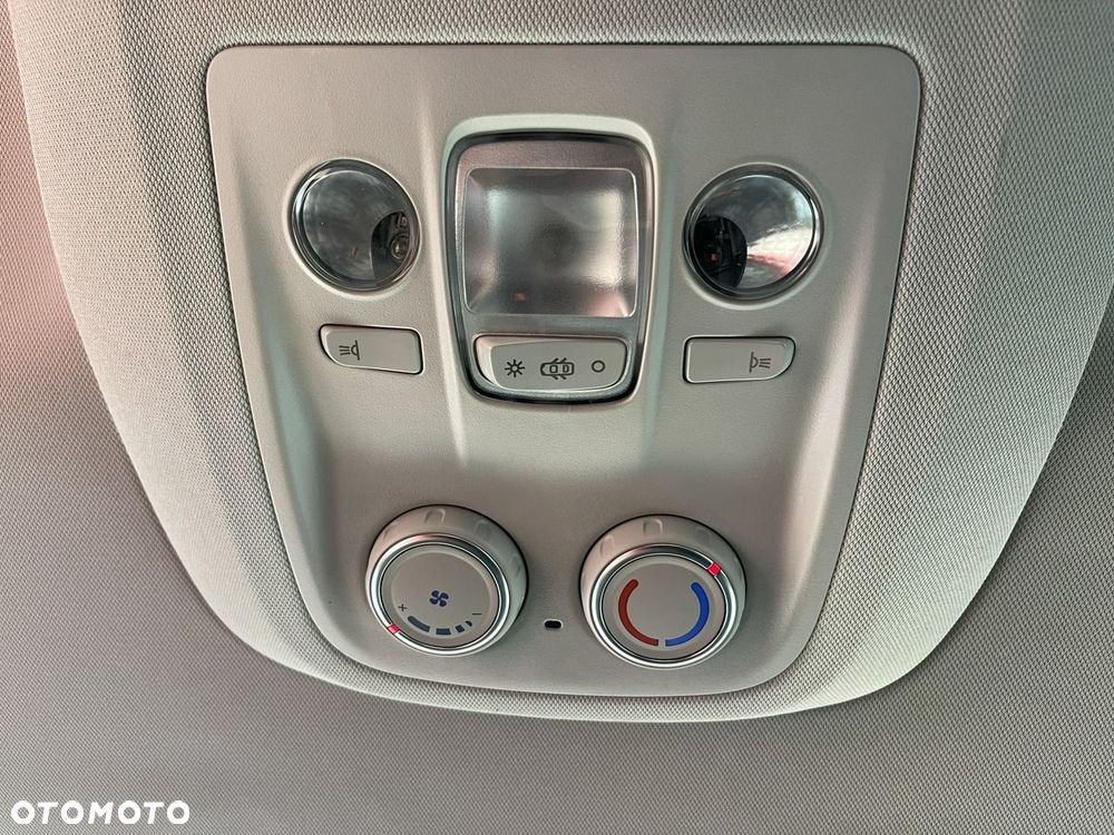 Toyota Proace Verso 2,0-l-D-4D (5-Si.) Autm Family compact - 17