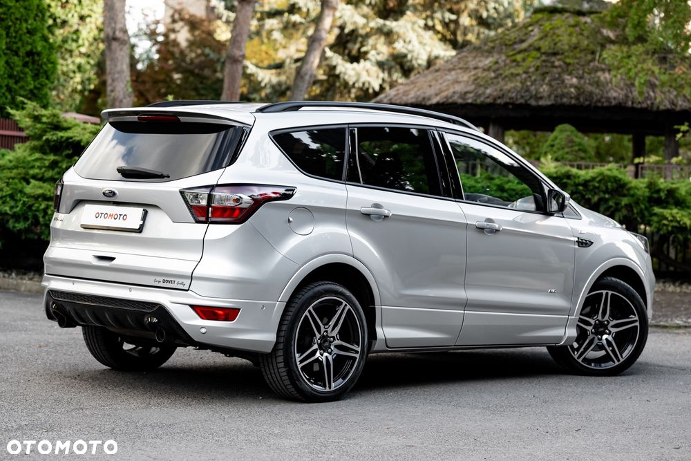 Ford Kuga 2.0 TDCi 4x4 ST-Line - 16