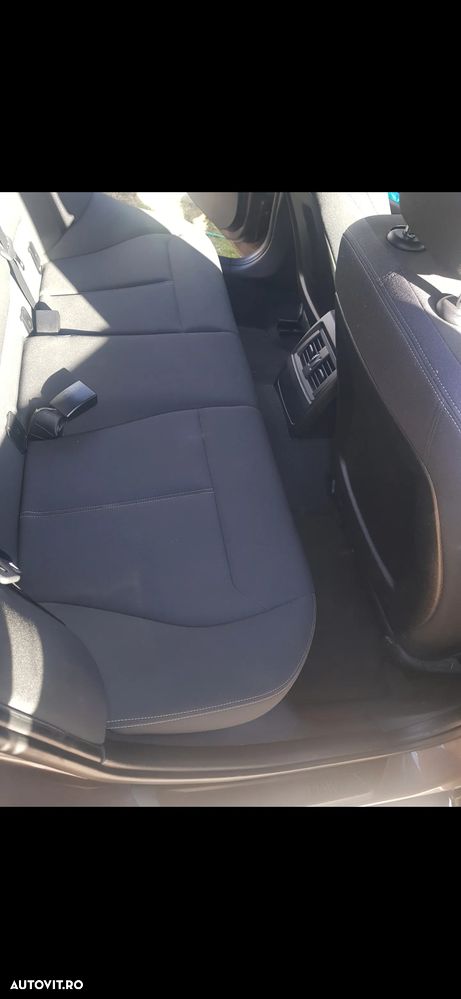 BMW Seria 1 118d Sport Line - 6