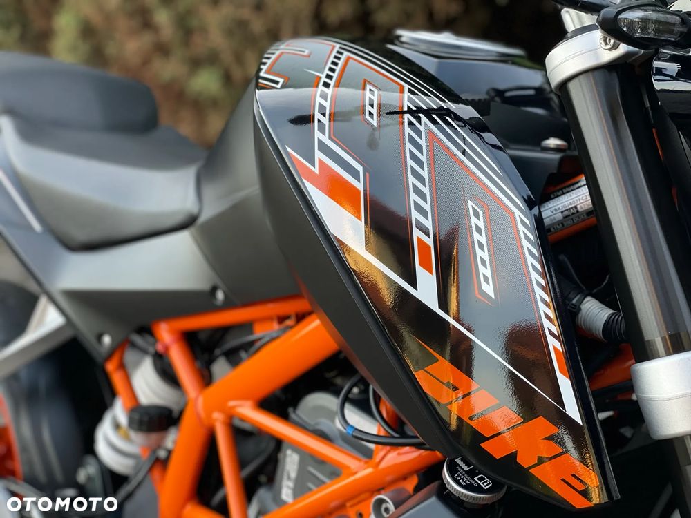 KTM Duke - 17