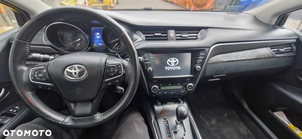 Toyota Avensis 2.0 Prestige MS - 8