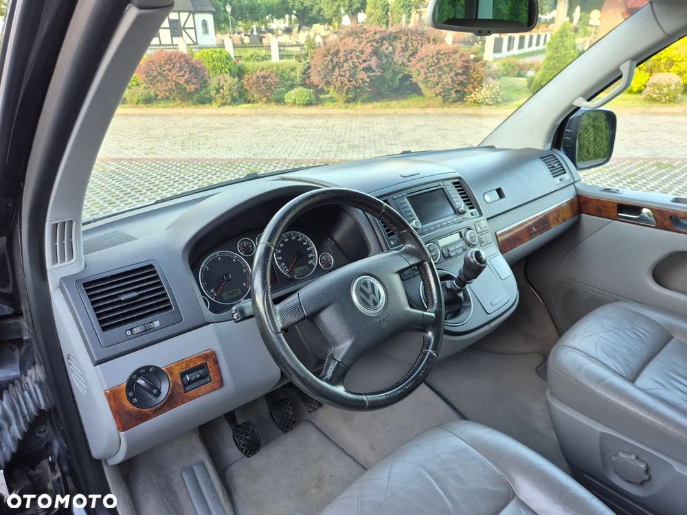 Volkswagen Multivan L1 Highline - 19