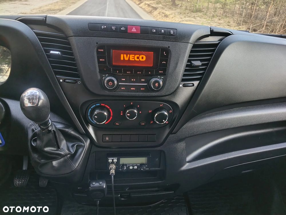 Iveco IVECO DAILY  *PLANDEKA + WINDA BAR * SALON POLSKA * ZNAKOMITY STAN !!! - 29