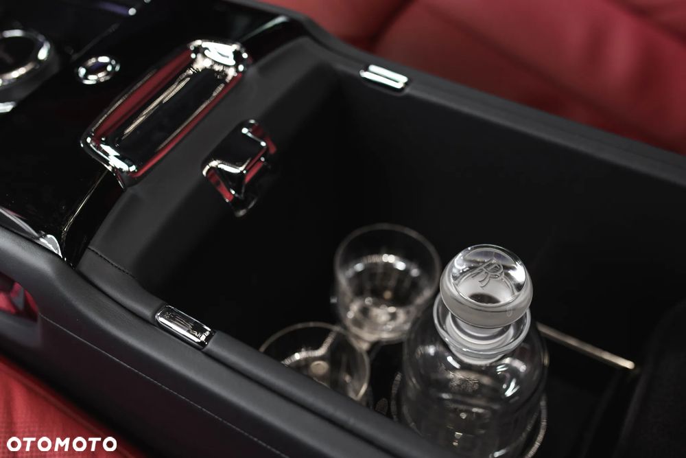 Rolls-Royce Ghost - 33