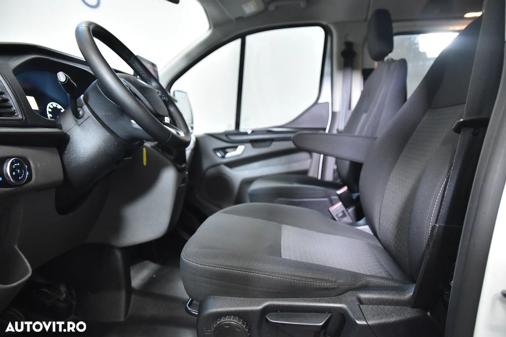 Ford Transit Custom - 22