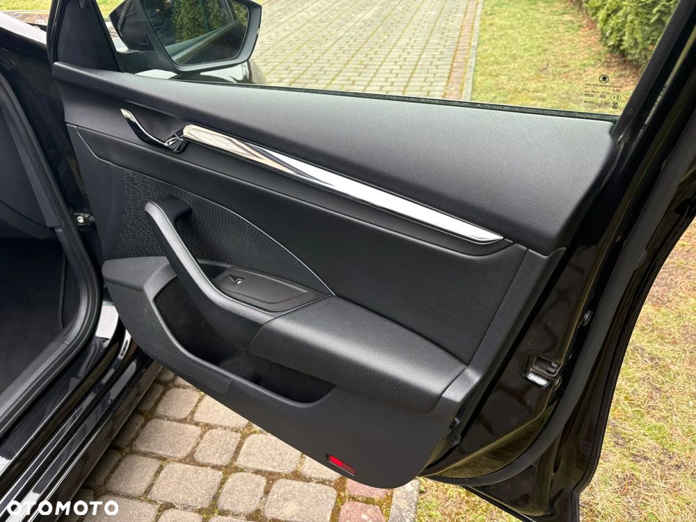 Skoda Octavia 2.0 TDI (Green tec) Style - 10