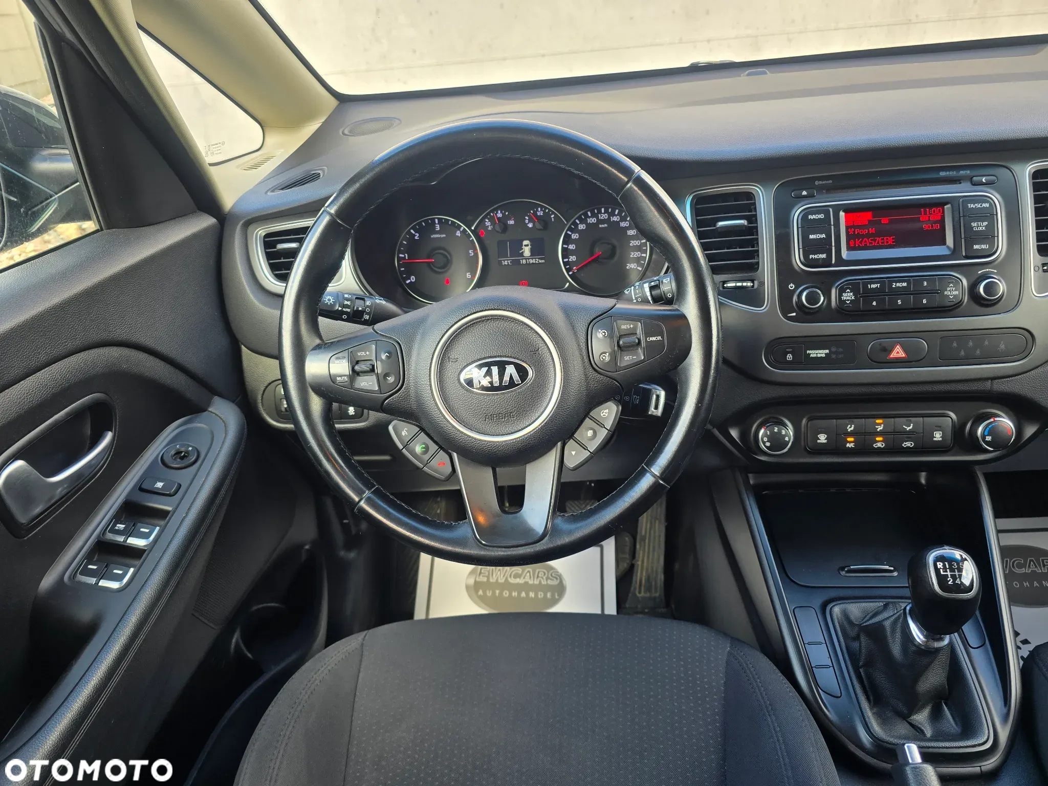 Kia Carens 1.7 CRDi XL 7os - 8