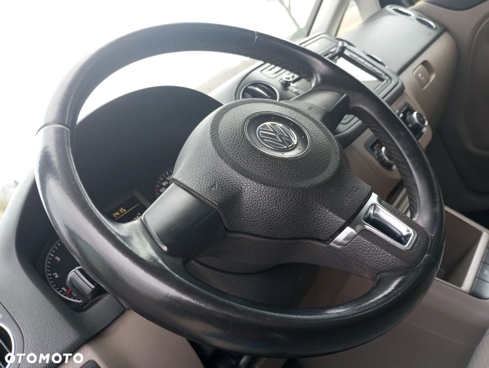 Volkswagen Golf Plus - 17