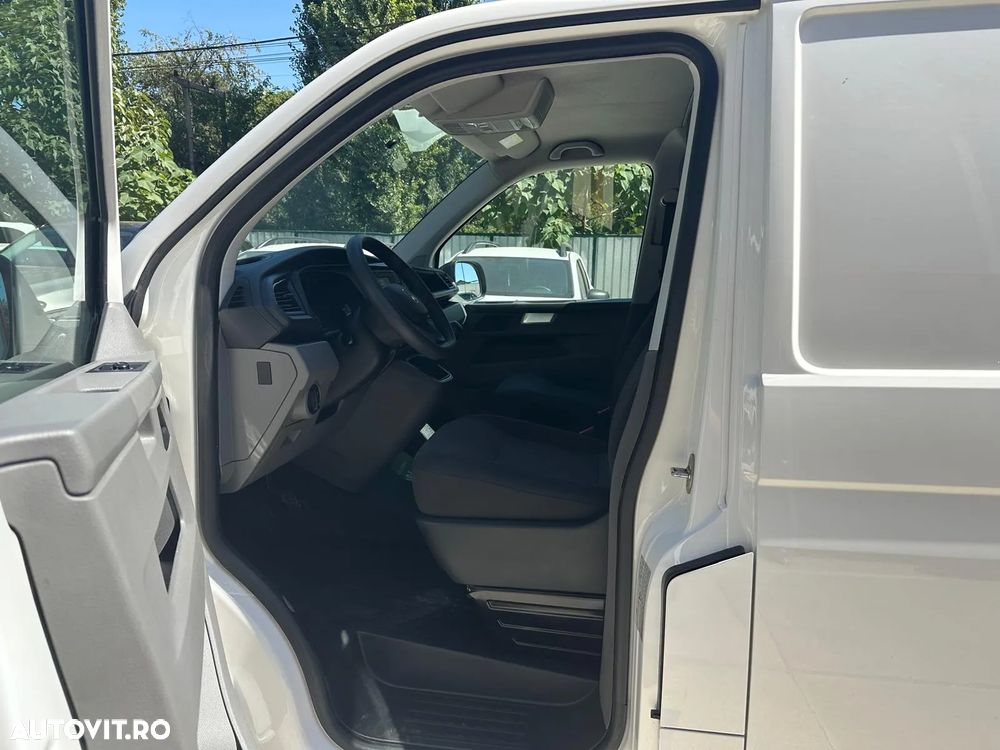 Volkswagen Transporter Sasiu CD T6.1 2.0 TDI 81 kW LR - 13