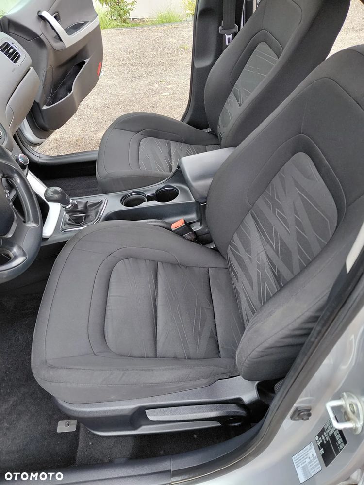 Kia Ceed 1.4 L - 16