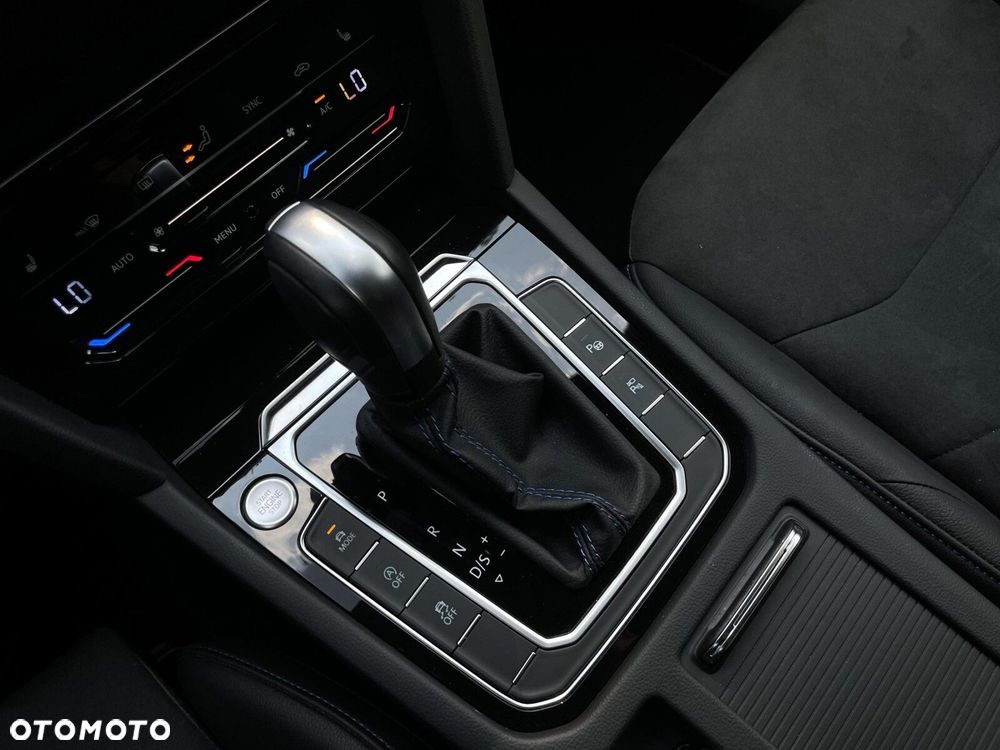 Volkswagen Arteon 2.0 TSI 4Motion R DSG - 18