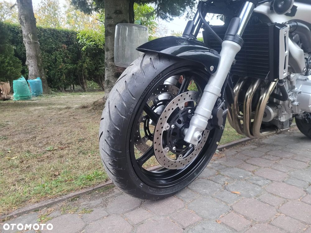 Yamaha FZ6 - 20