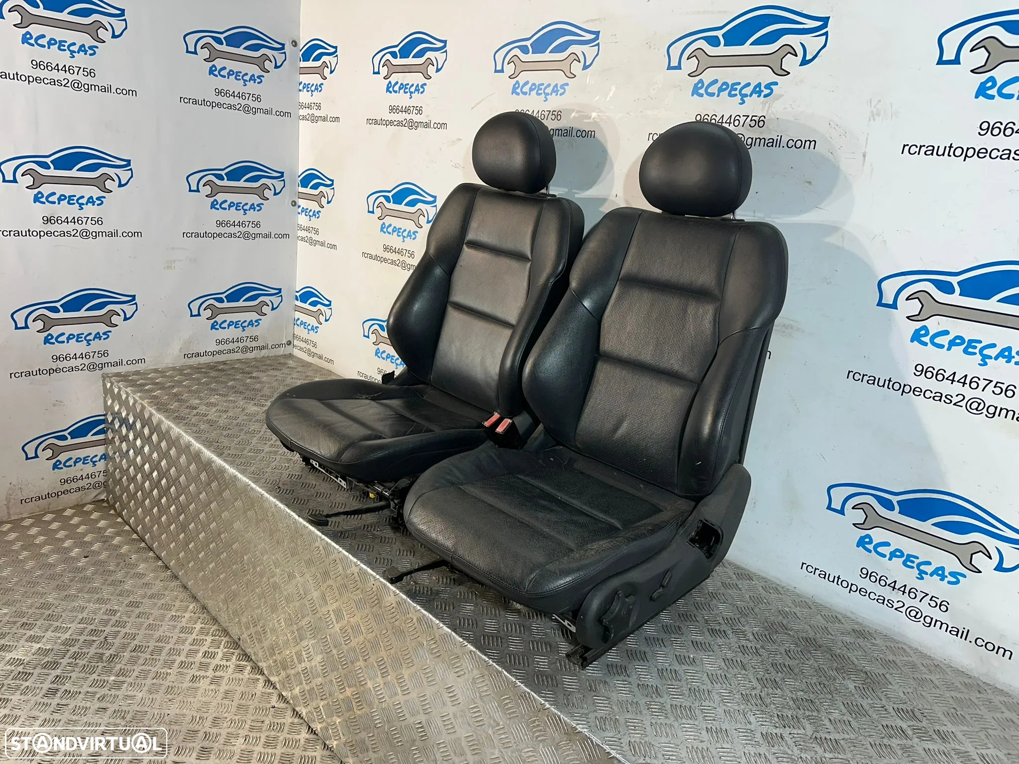 Conjunto Bancos Frente Frontais Pele Perfurada Originais Mercedes Class C W203 1999 - 2007 - 3