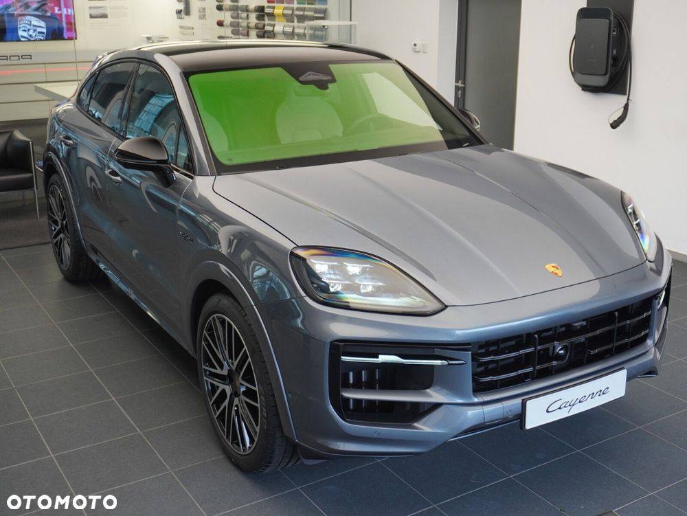 Porsche Cayenne E-Hybrid PHEV Black Edition - 8