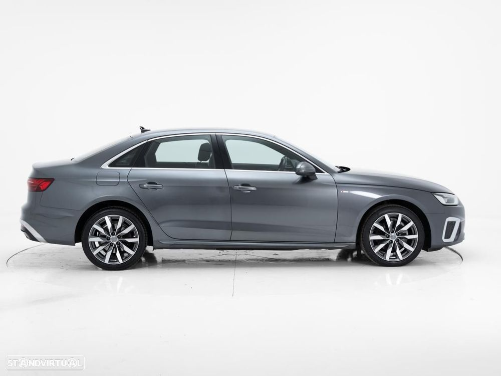 Audi A4 35 TDI S line S tronic - 3