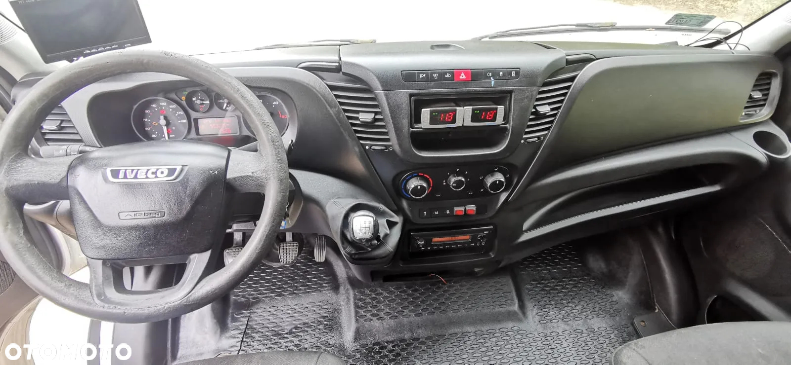 Iveco DAILY - 12