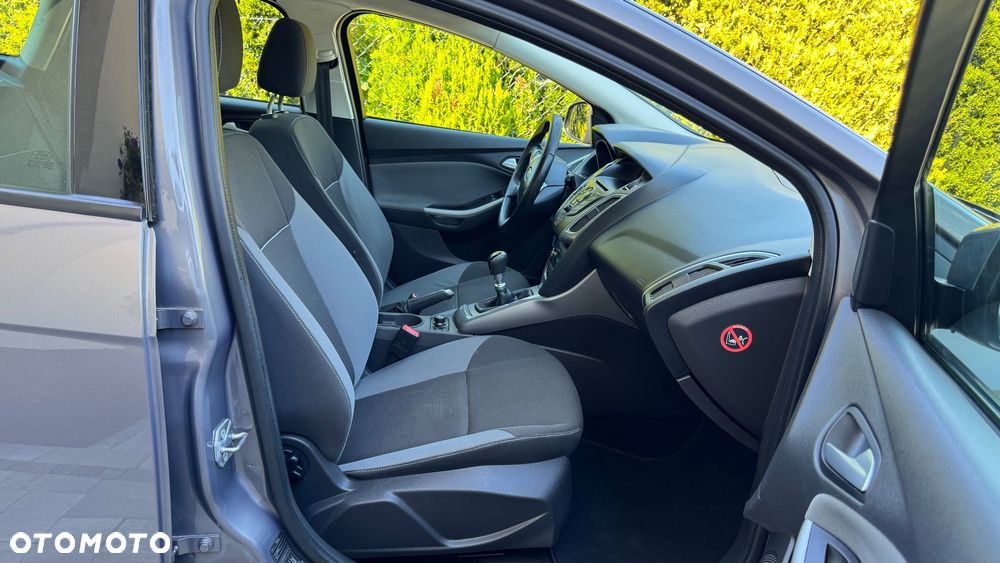Ford Focus 1.0 EcoBoost Start-Stopp-System SYNC Edition - 25