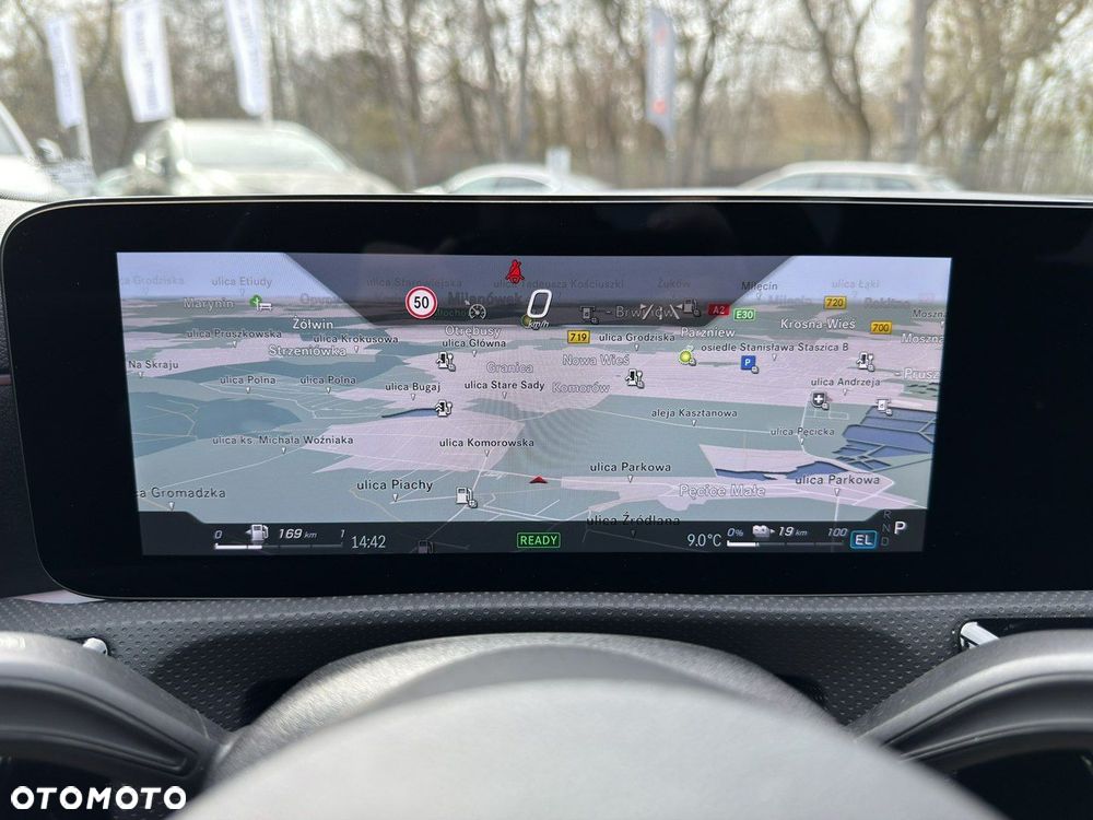 Mercedes-Benz Klasa A - 32