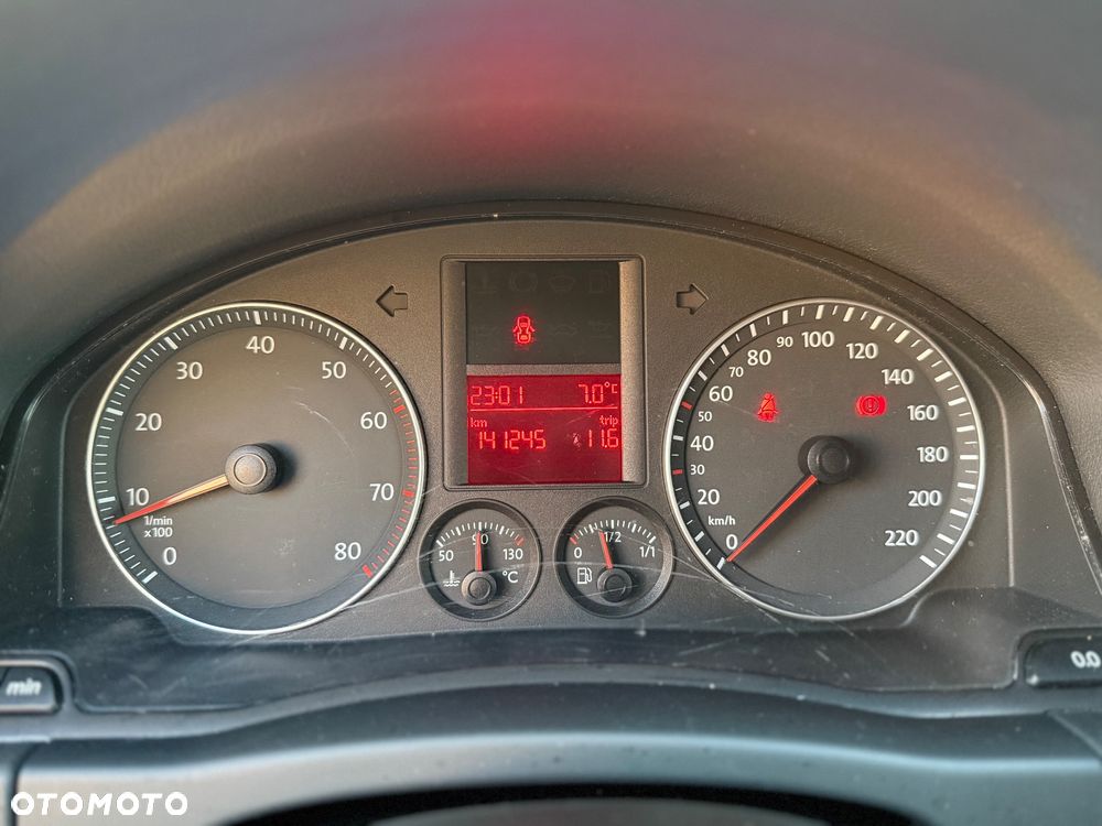 Volkswagen Golf Plus 1.4 Comfortline - 17