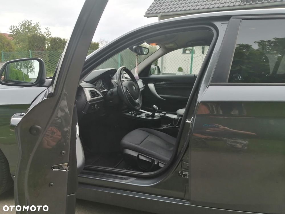 BMW Seria 1 116d Sport Line - 16