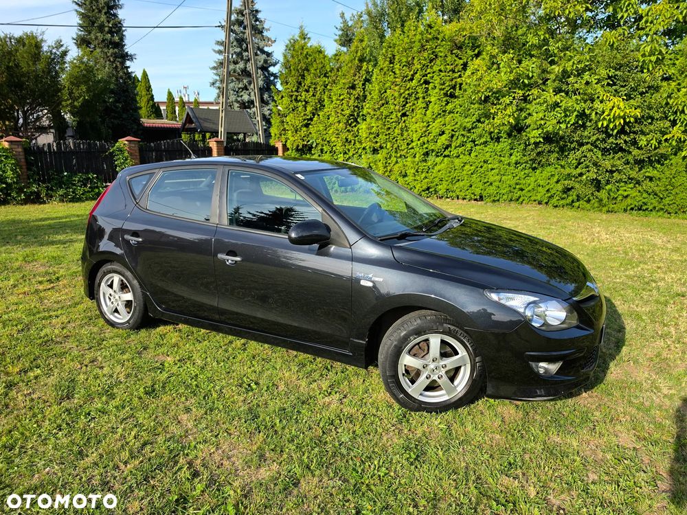 Hyundai i30 1.4 FIFA WM Edition - 12
