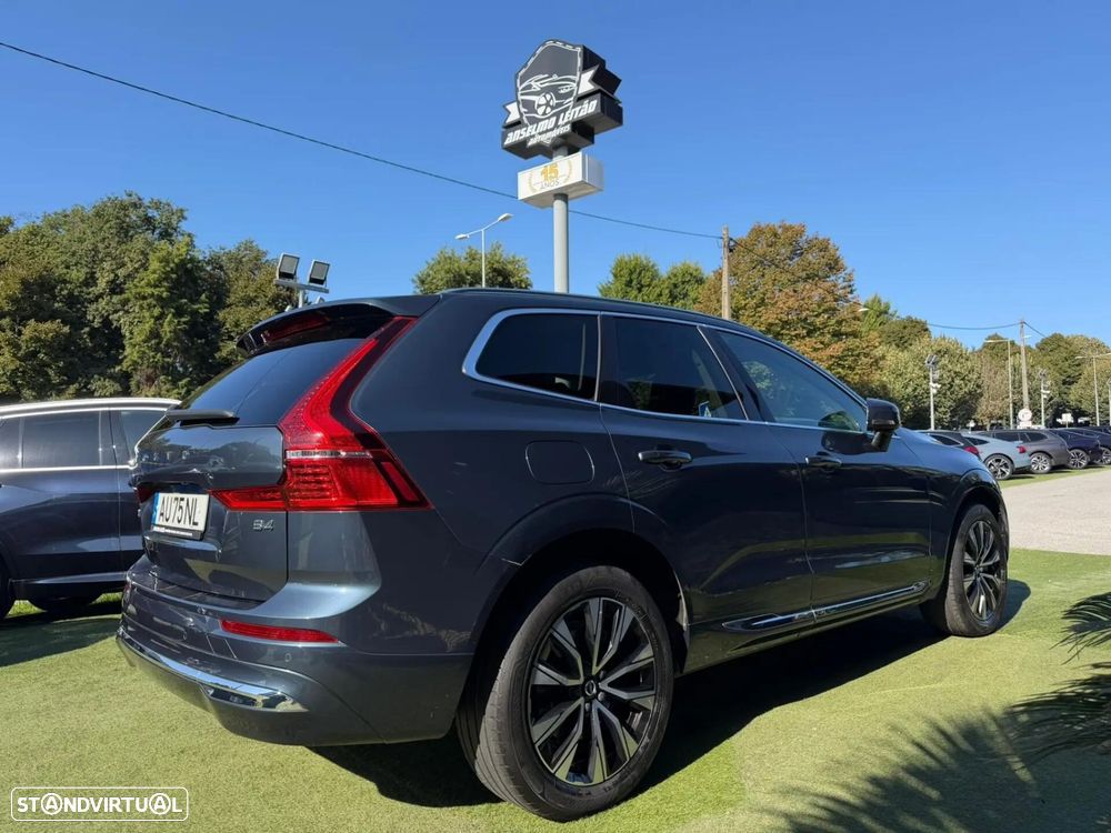 Volvo XC 60 2.0 B4 Plus Bright - 4
