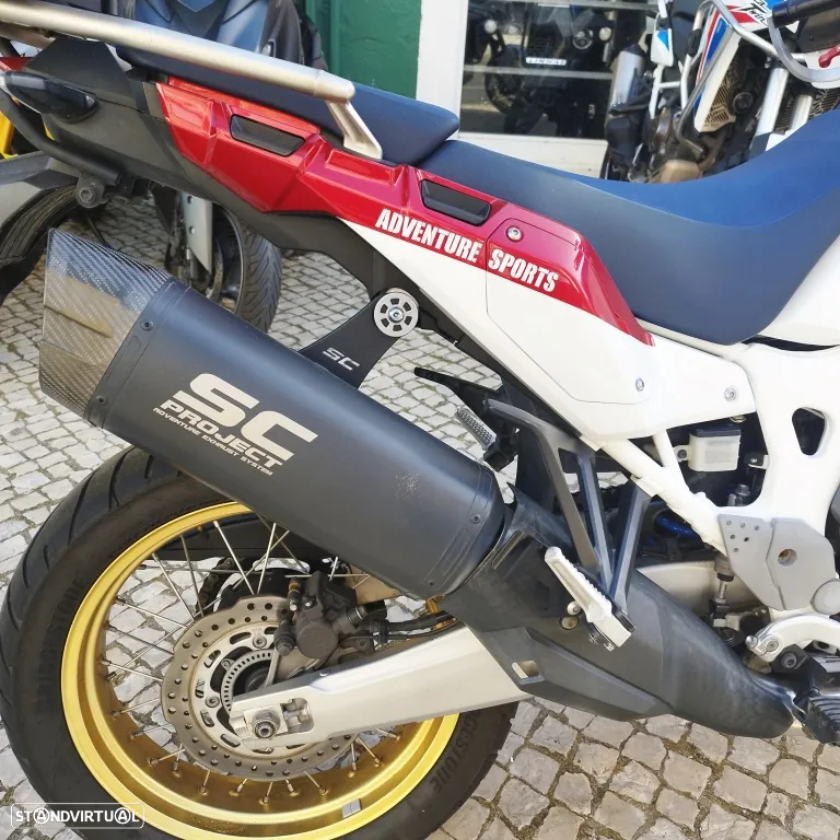 Honda Africa Twin 1000 - 23