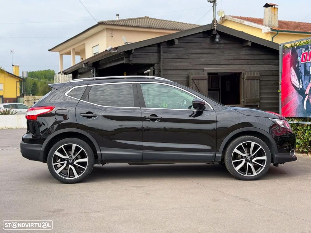 Nissan Qashqai 1.5 dCi Tekna J19 - 11