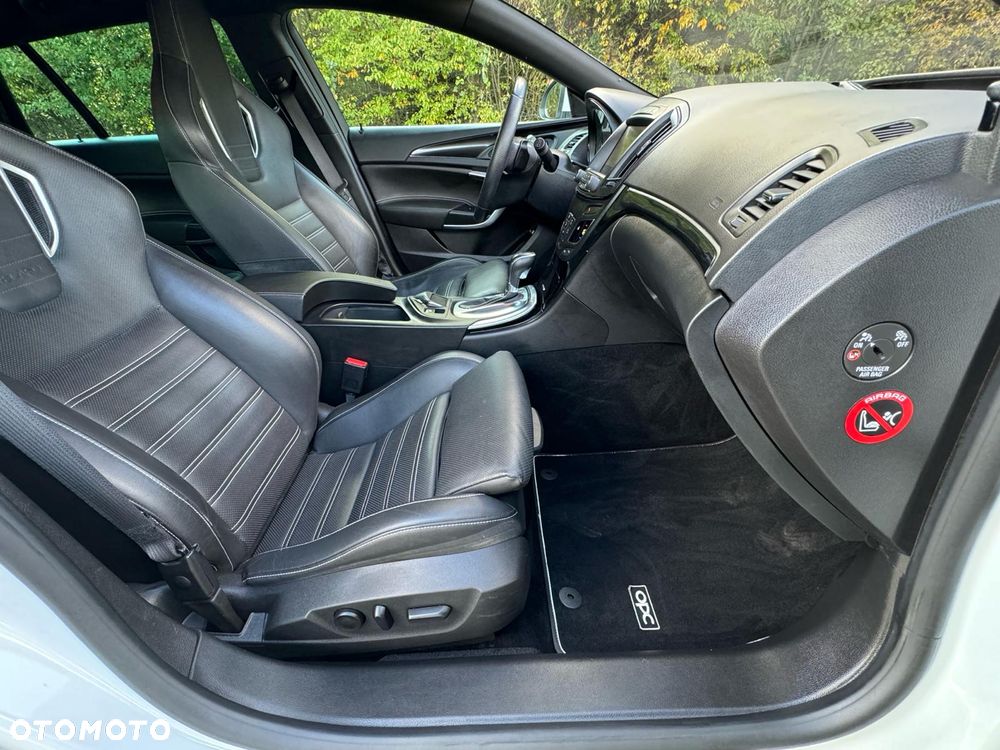 Opel Insignia 2.8 V6 Turbo 4x4 Automatik OPC - 23