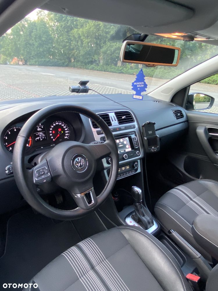 Volkswagen Polo 1.2 TSI DSG MATCH - 26