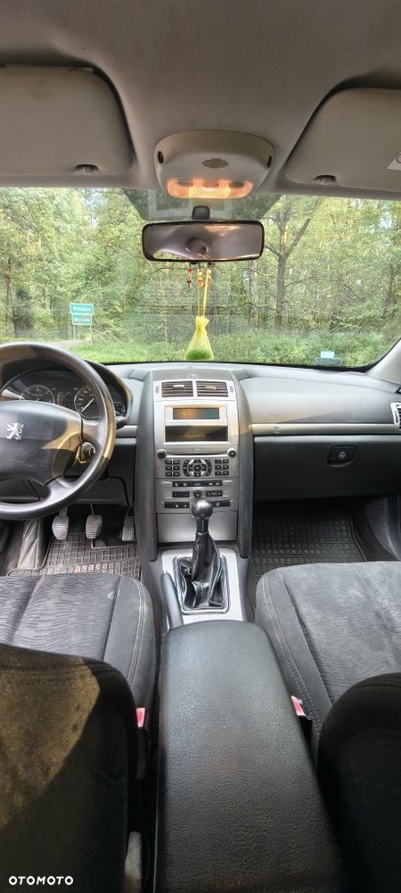 Peugeot 407 - 6