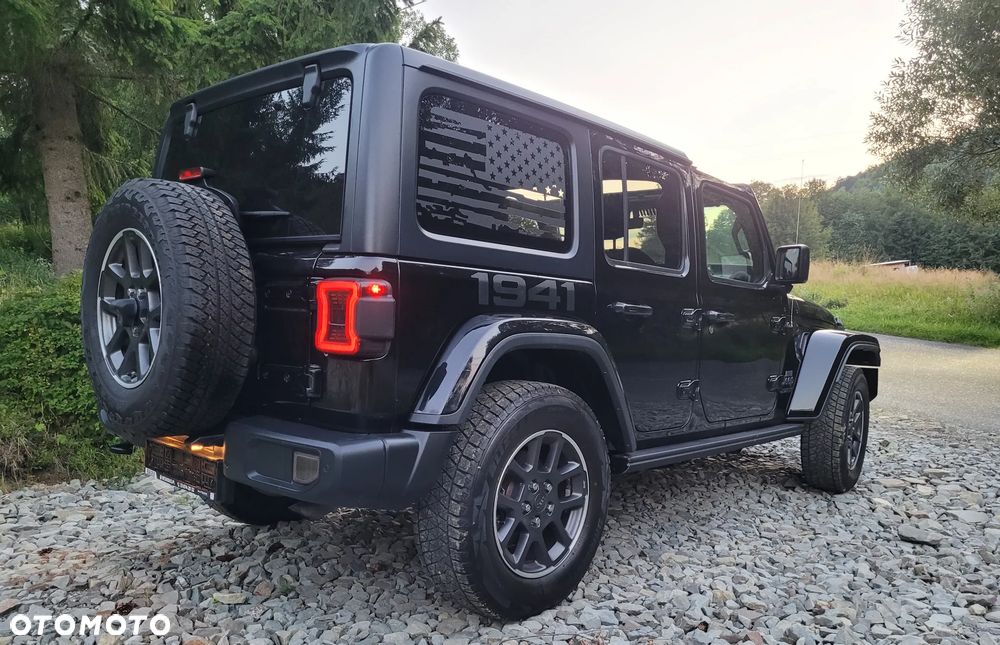 Jeep Wrangler - 9
