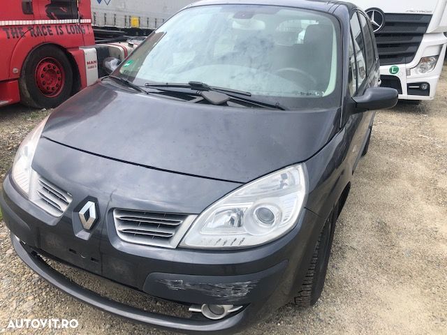Dezmembrez Renault Scenic 1.9 diesel - 1