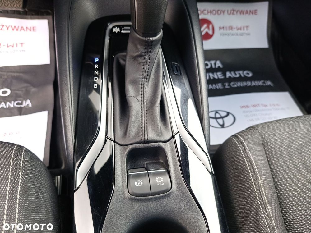 Toyota Corolla 1.8 Hybrid Comfort - 29