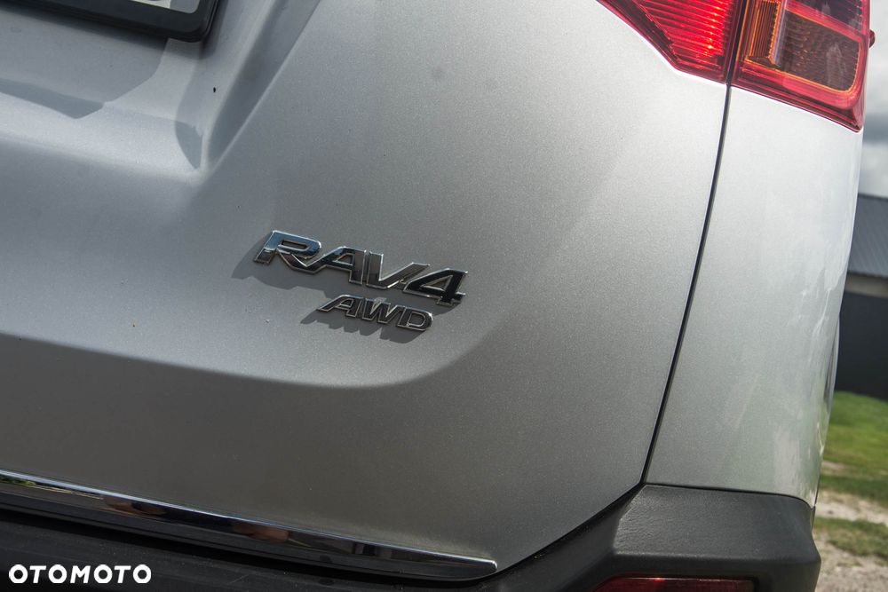Toyota RAV4 2.0 D-4D 4x4 Comfort - 12