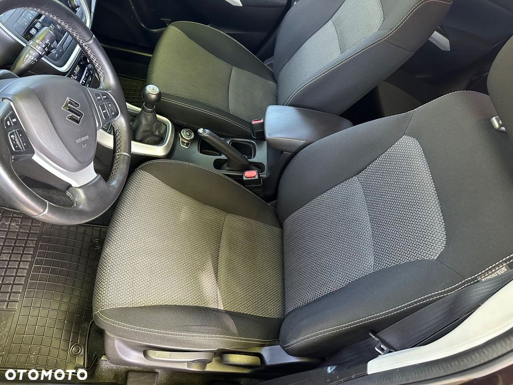 Suzuki SX4 S-Cross 1.6 Elegance 4WD - 27