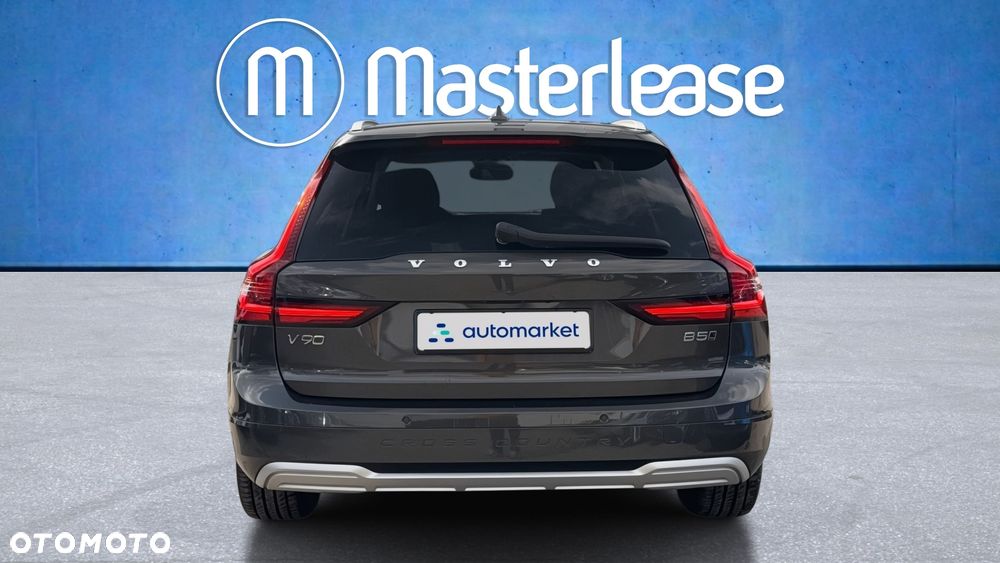Volvo V90 Cross Country B5 D AWD Ultimate - 6