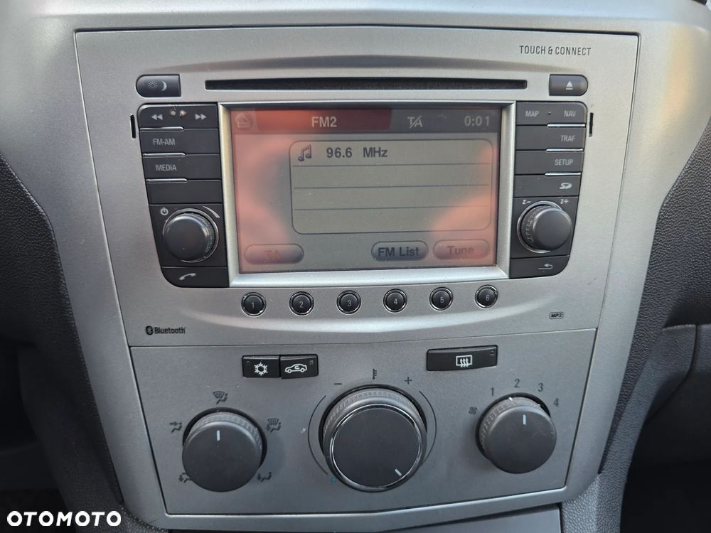 Opel Zafira 1.8 Essentia - 26