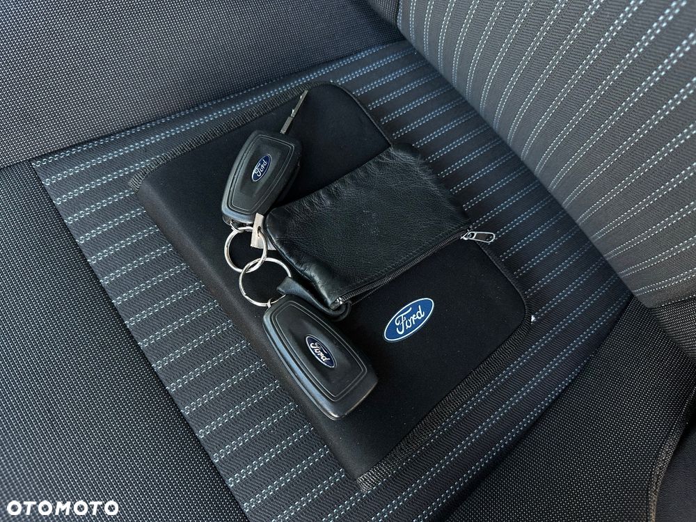 Ford Transit Custom 310 L2H1 Limited - 28