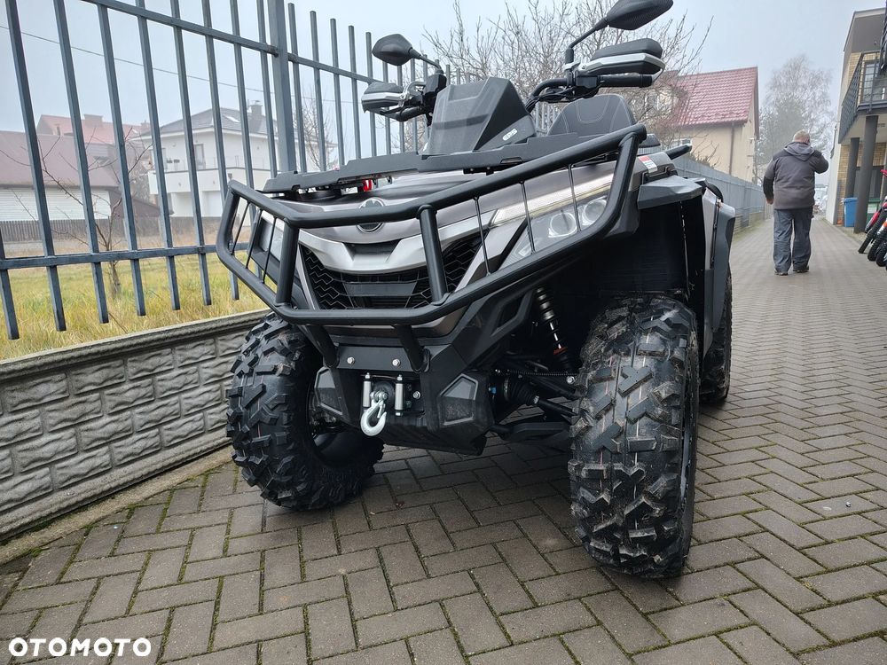 QJMOTOR SFA 1000 - 9