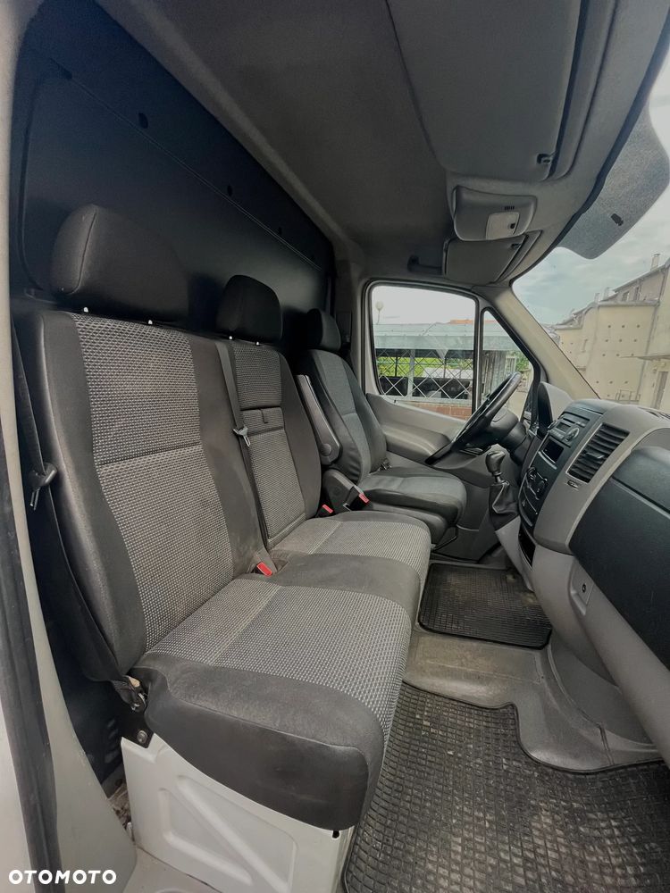 Mercedes-Benz Sprinter - 5