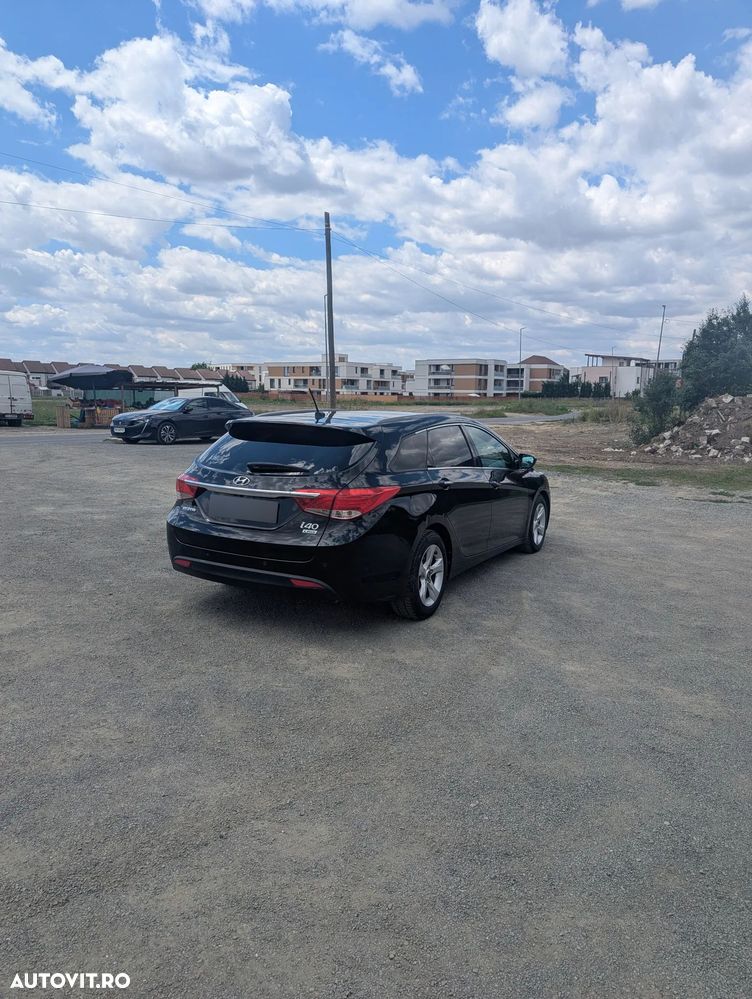 Hyundai i40 i40cw 1.7 CRDi Automatik Premium - 4