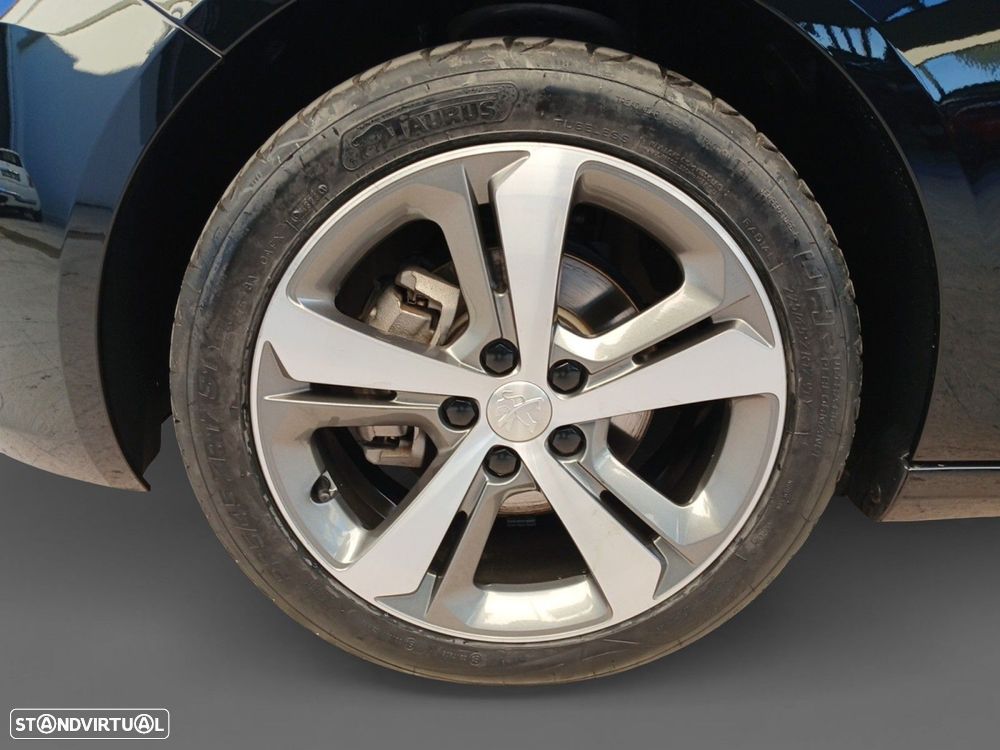 Peugeot 308 1.2 PureTech Allure - 14
