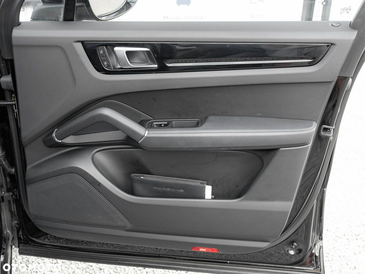 Porsche Cayenne - 31