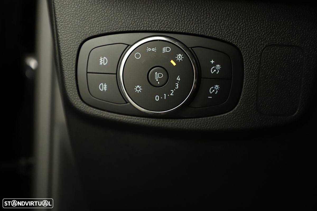 Ford Focus - 18