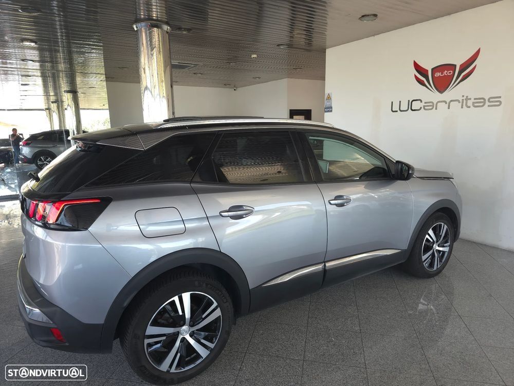Peugeot 3008 1.5 BlueHDi Allure EAT8 — fotografia 7