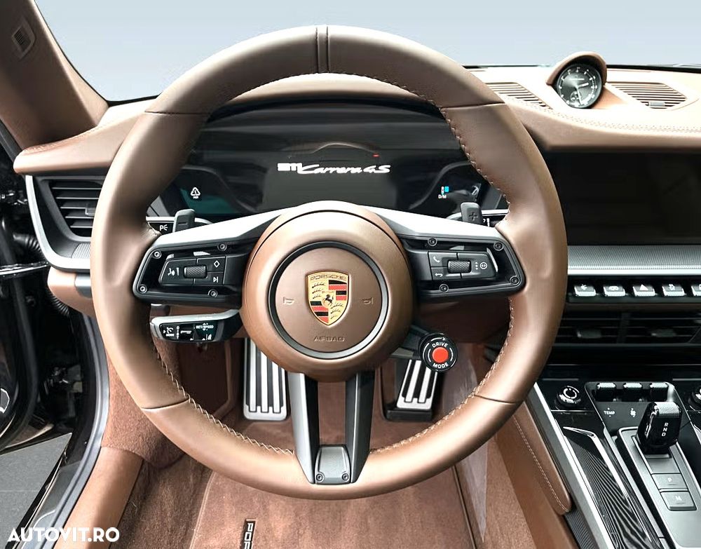 Porsche 911 Carrera 4S PDK - 16